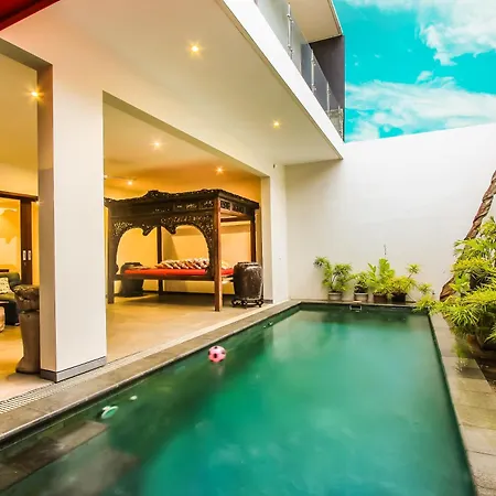 Rainbow Runner Villa